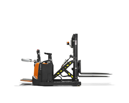 Штабелер с подъемной платформой Toyota SPE120XRD электрический