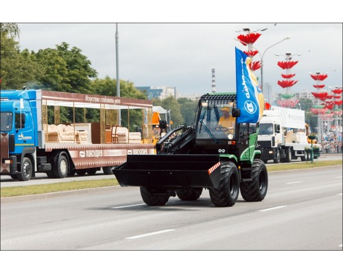 Универсальный погрузчик АМКОДОР 527